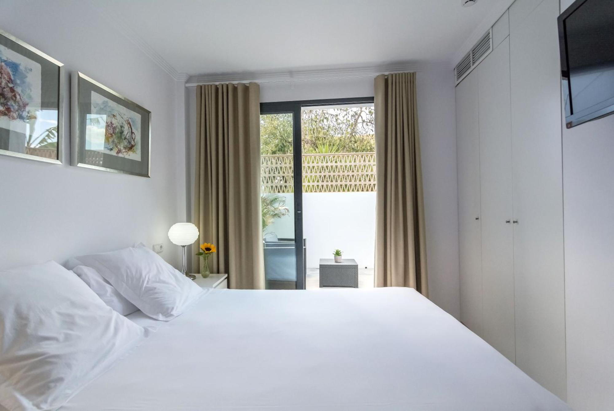 Hotel Nou Roma Денія Номер фото