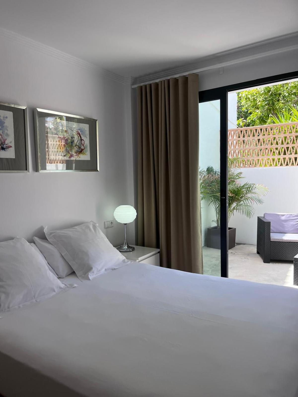 Hotel Nou Roma Денія Номер фото